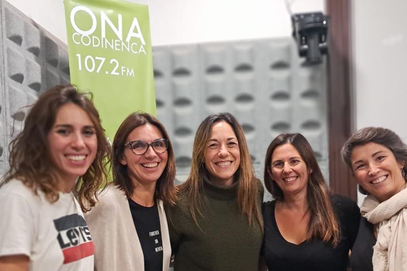 Foto amb les entrevistades Marta Pinyol i Berta Castellet