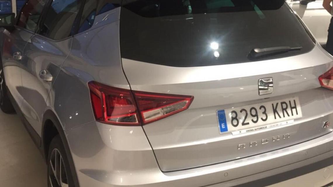 Visió posterior del cotxe robat el diumenge passat a l'aparcament de l'Escletxa de Sant Feliu de Codines.