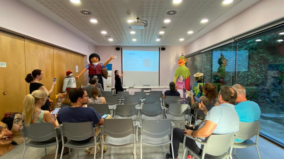 Ponència de presentació dels pressupostos participatius a l'Ajuntament de Sant Feliu.