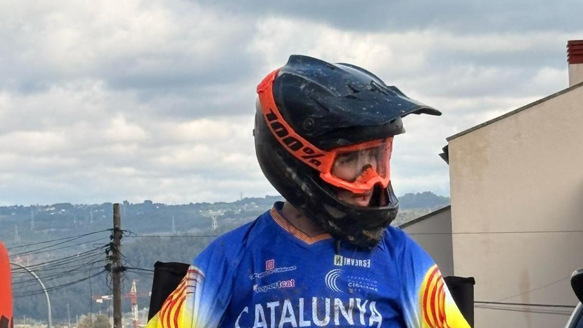 Òscar Serra durant la seva participació al campionat d’Espanya de descens