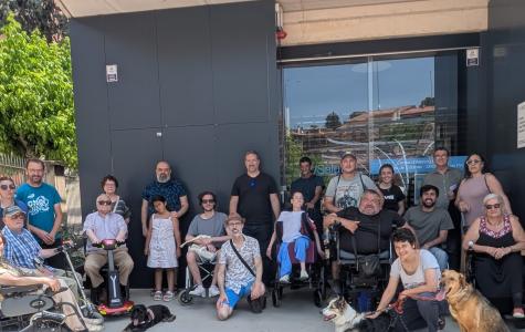 Els diversos participants a la 2a jornada d'ADIMO al carrer.