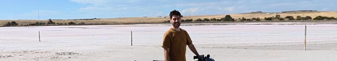 Nil Cabutí durant les primeres etapes de la volta a Austràlia